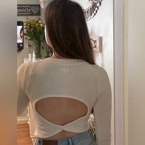 Aerie Cutout top